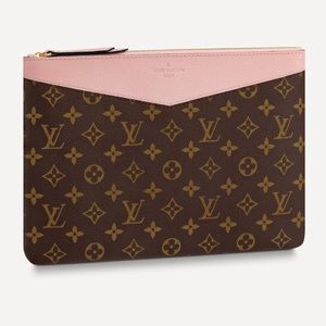 SOLD Louis Vuitton Daily Pouch in Monogram and Rose Pourde